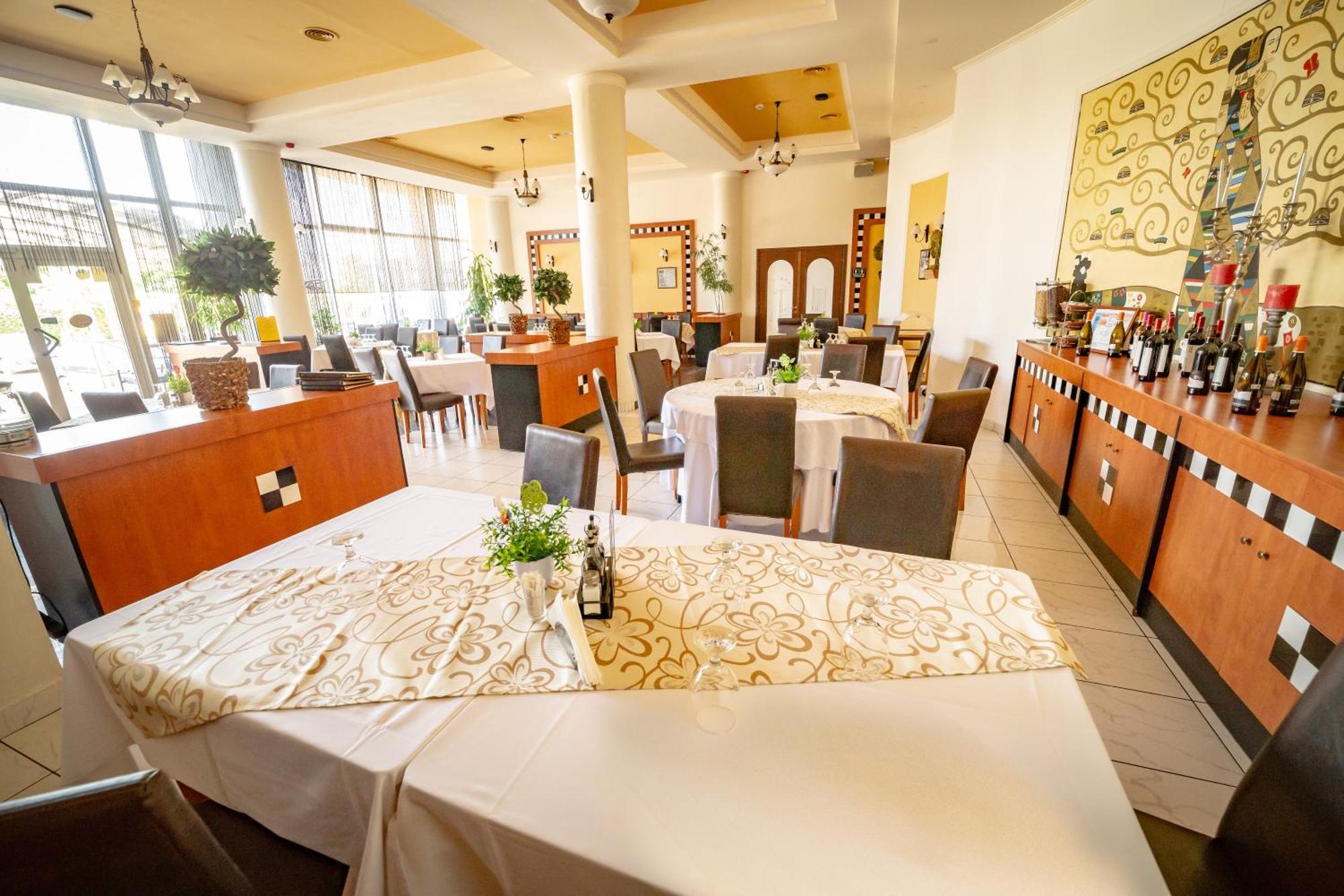 Hotel Aurelia Chisoda Экстерьер фото