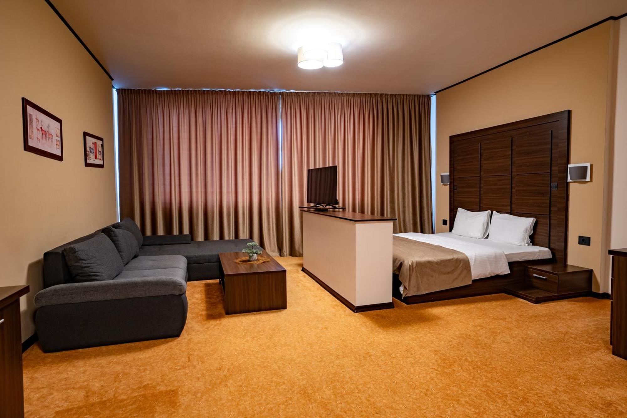 Hotel Aurelia Chisoda Экстерьер фото