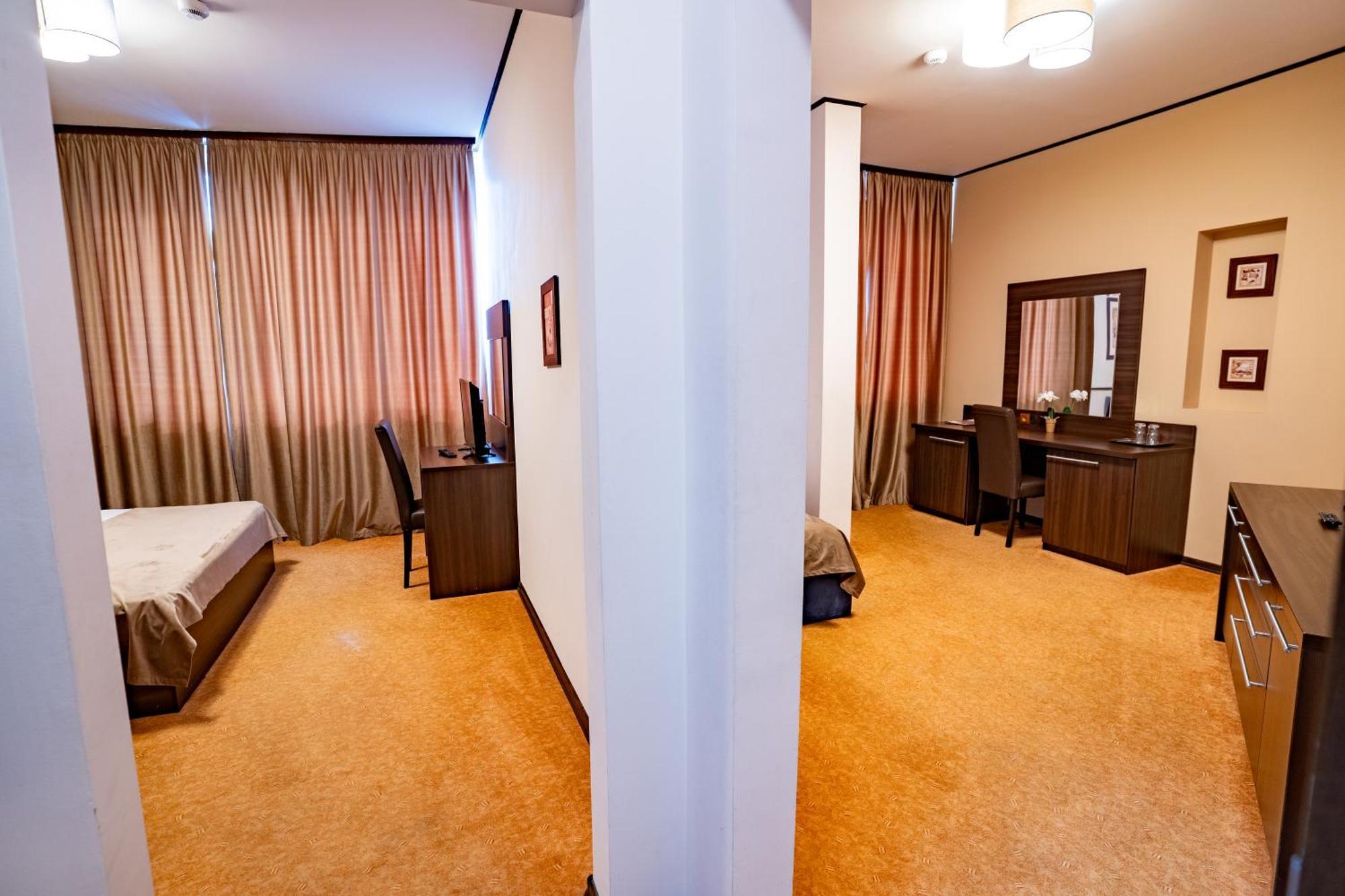 Hotel Aurelia Chisoda Экстерьер фото